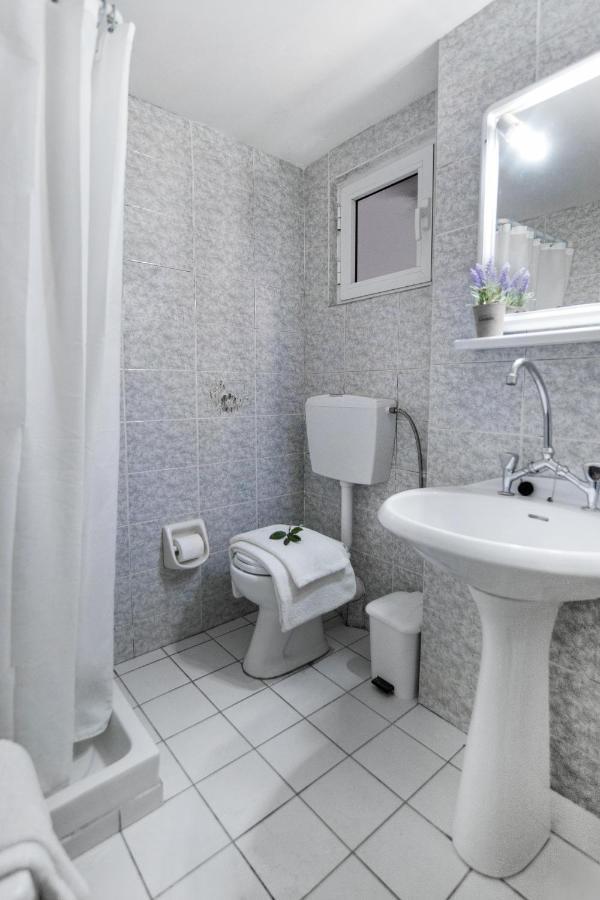 Bali  Aphrodite Studios & Apartment מראה חיצוני תמונה