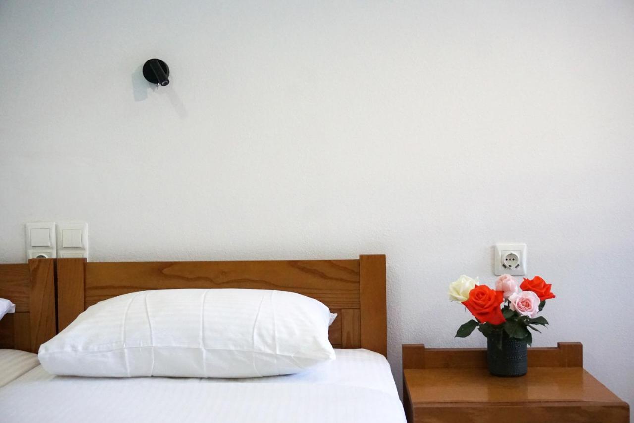 Bali  Aphrodite Studios & Apartment מראה חיצוני תמונה